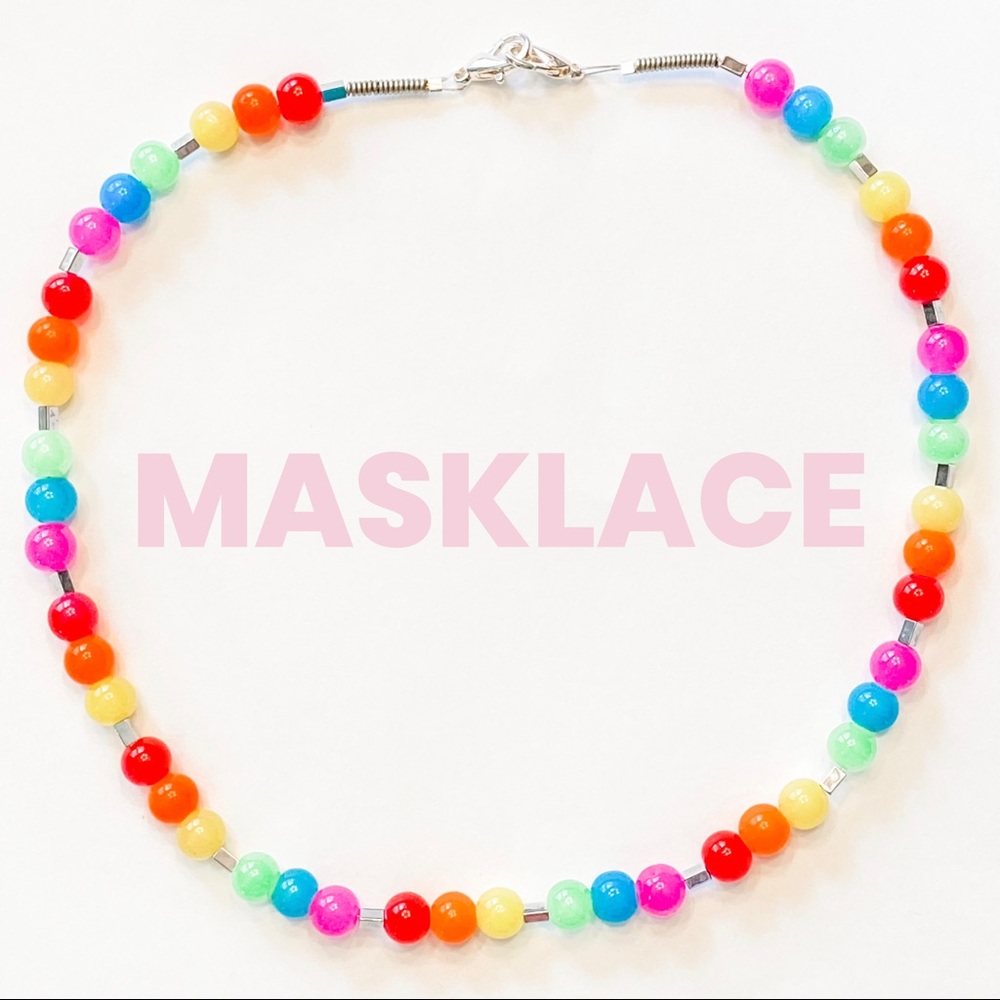 Masklace - the hand-beaded mask leash/necklace